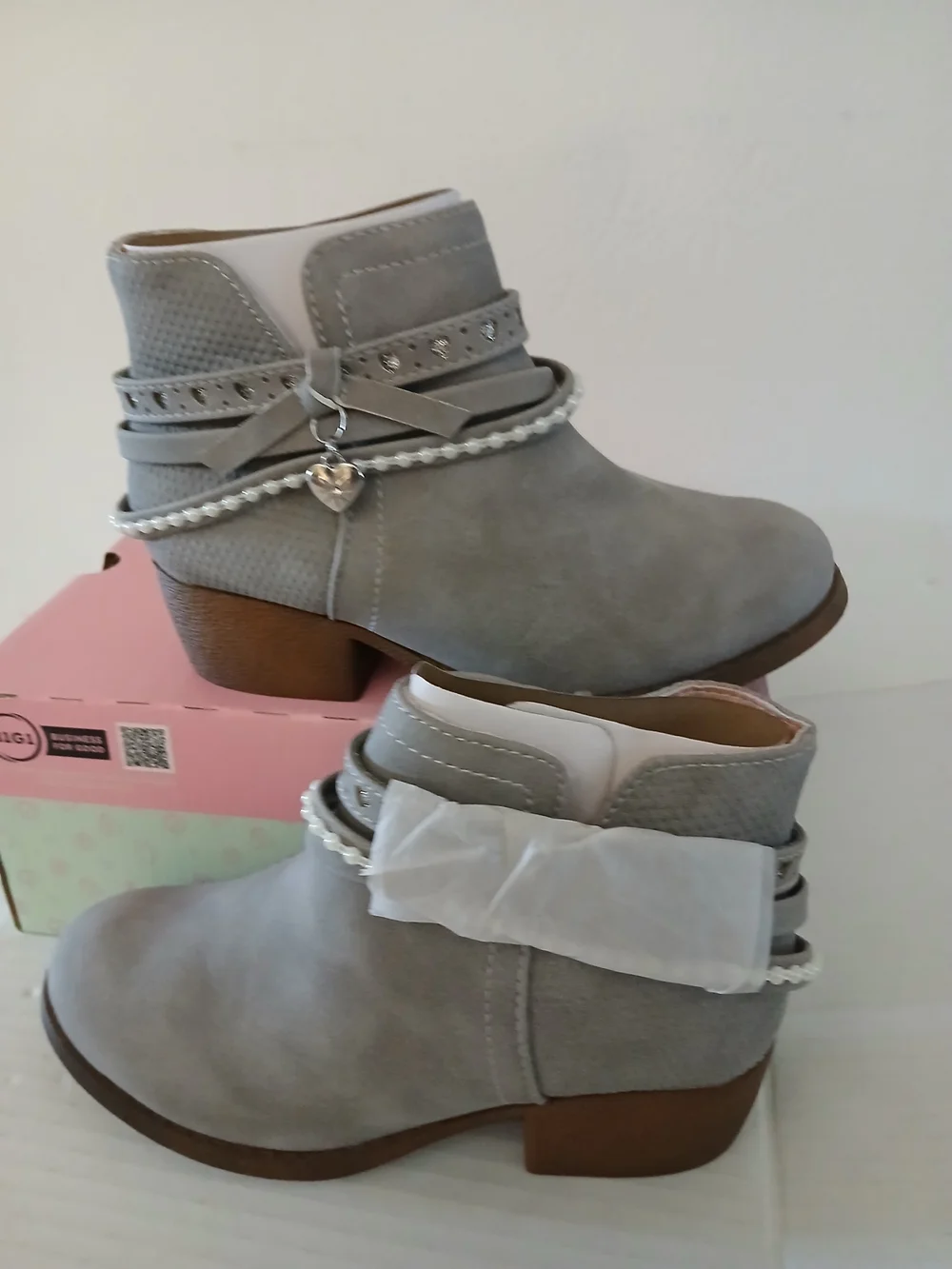 Women’s Grey Ankle Boots with Decorative Straps Size 12M $20